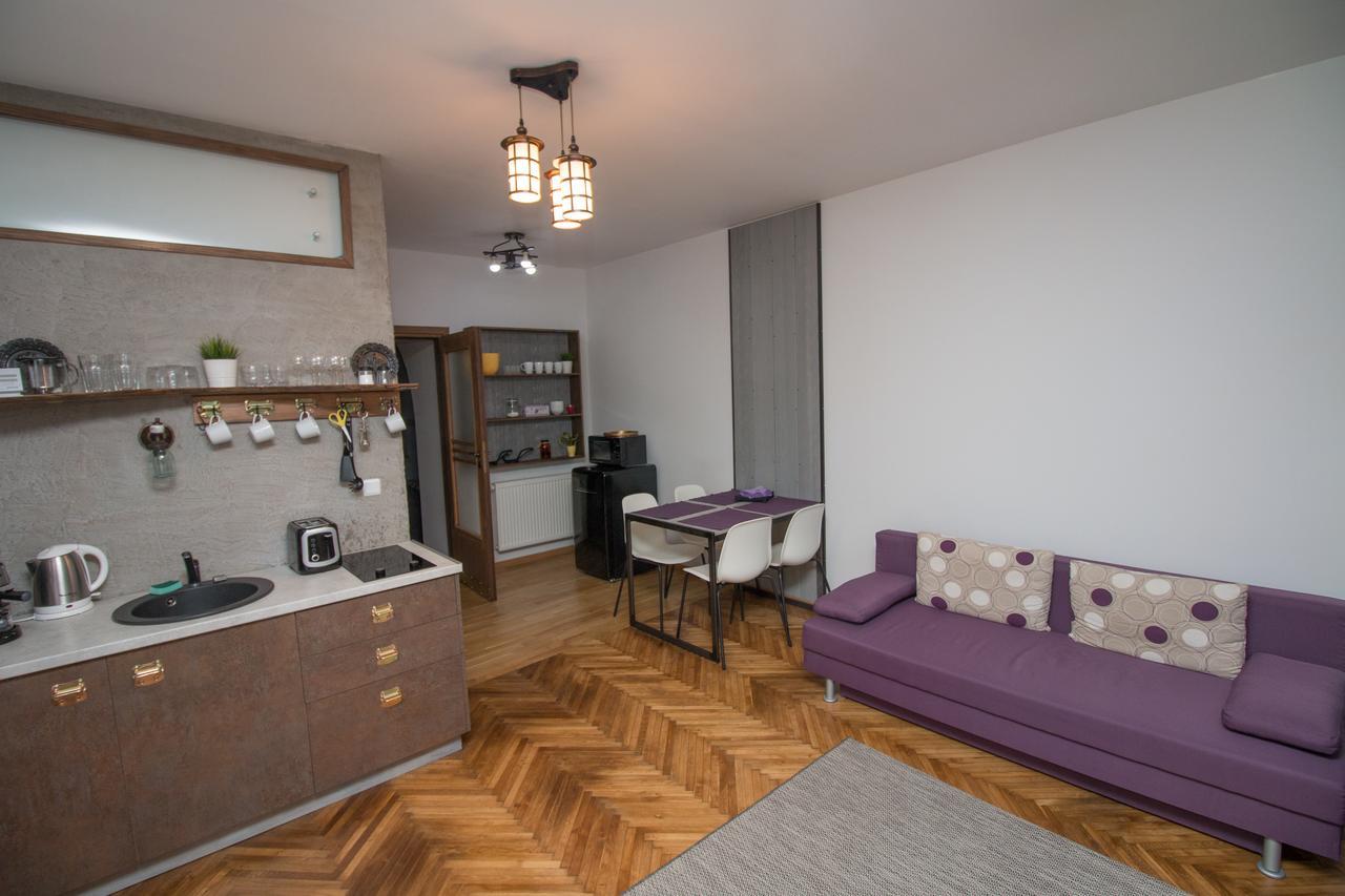 Poarta Schei Apartment Braşov Extérieur photo