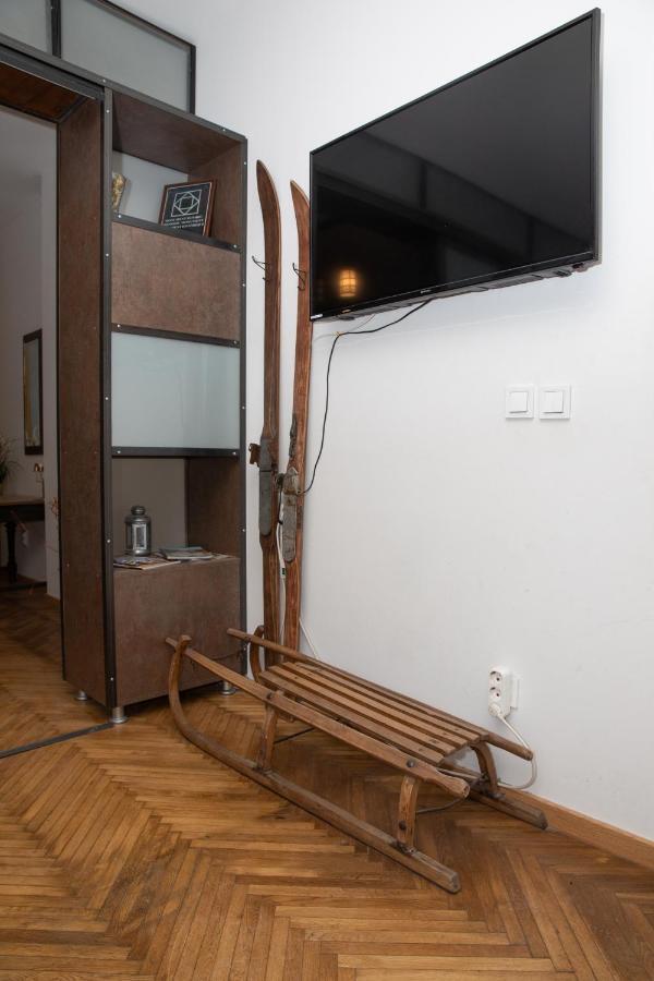 Poarta Schei Apartment Braşov Extérieur photo