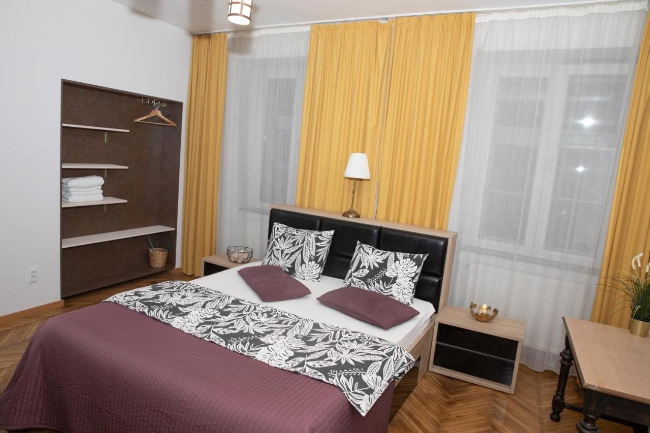 Poarta Schei Apartment Braşov Extérieur photo